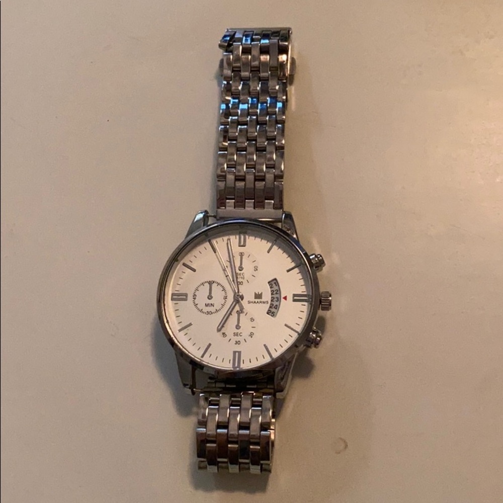Silver and White Link Men’s Watch